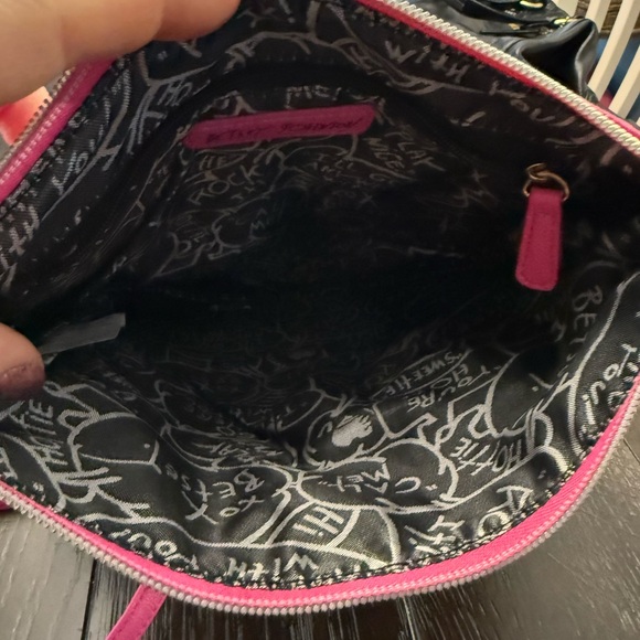 Betsey Johnson Pink Crossbody Bag valentines hearts - Picture 6 of 8